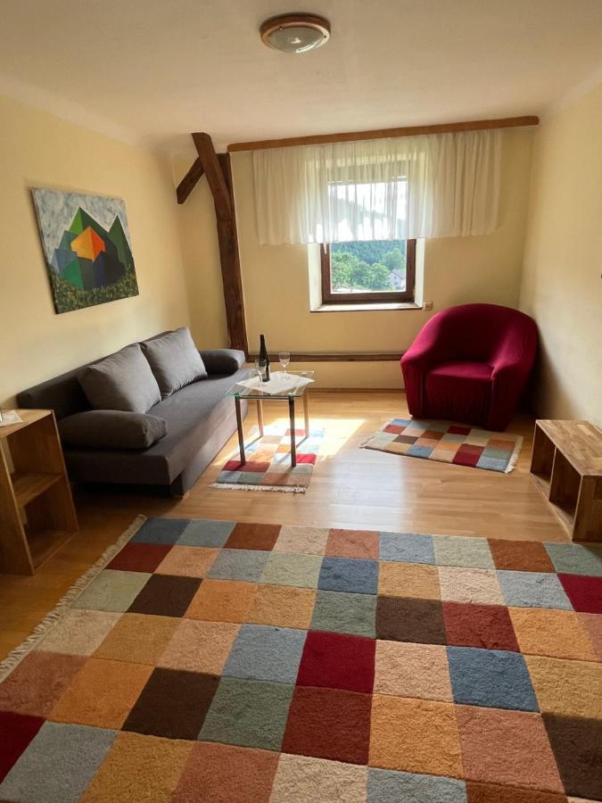 Privatzimmer Familie Pair/Schmoll Spital am Semmering Habitación foto