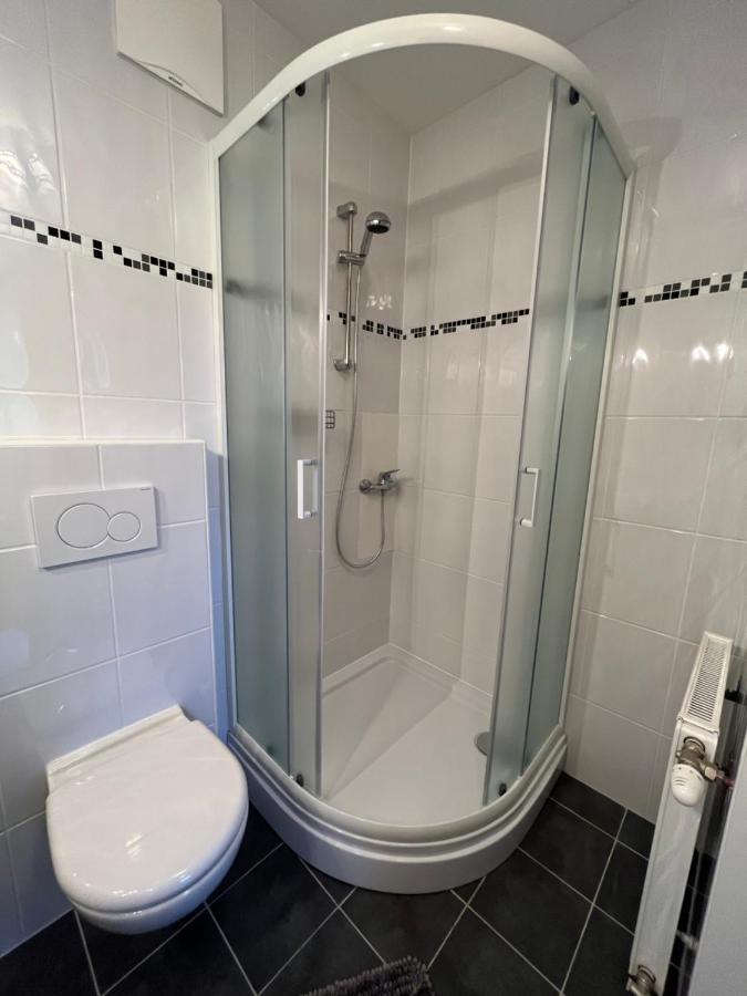 Privatzimmer Familie Pair/Schmoll Spital am Semmering Habitación foto